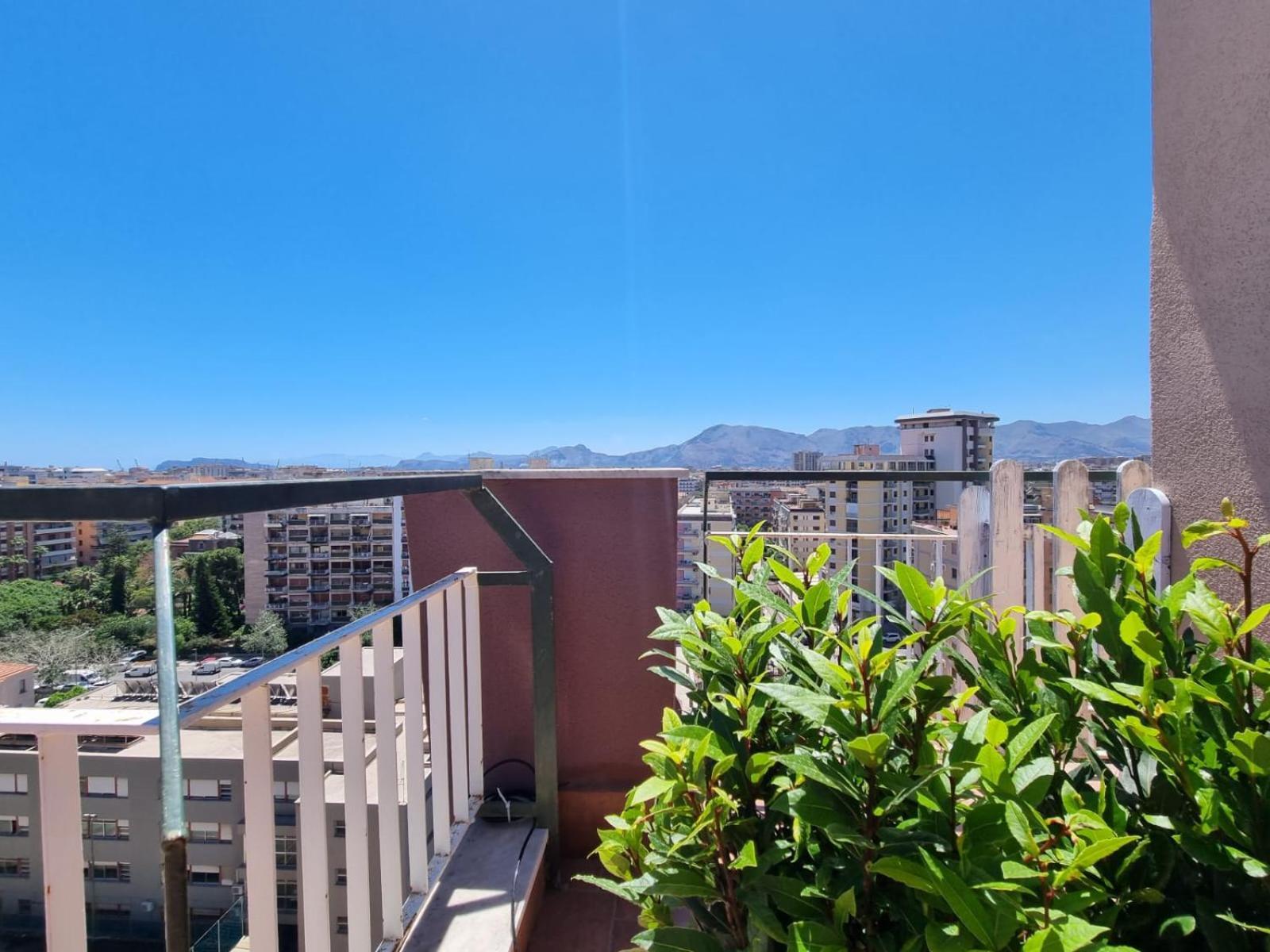 City House & Free Parking By Perry-Holiday Palermo Exterior foto